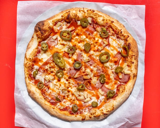 10" Spicy Hawaiian.