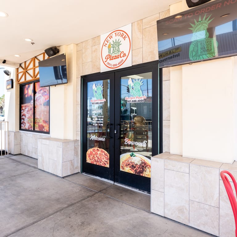 WORK WHERE THE PIZZA'S WORTH IT