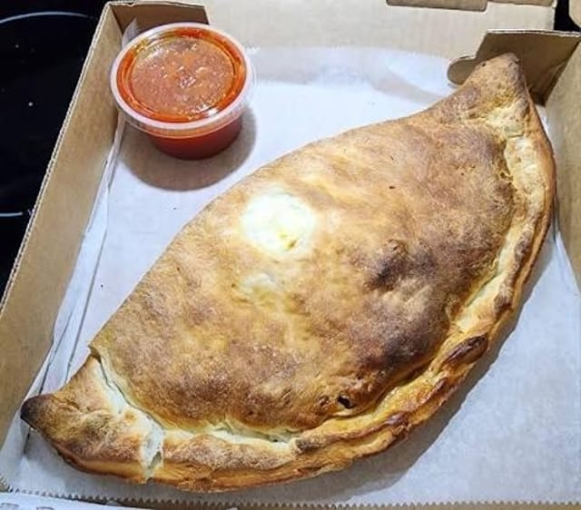 Build Your Calzone.